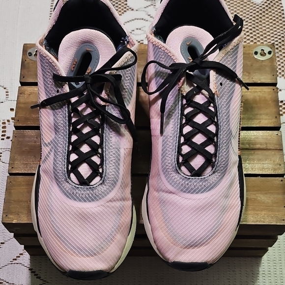 Nike Air Max 2090 'Light Arctic Pink' CT1876-600 - Picture 3 of 9